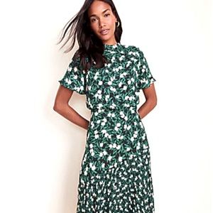 Ann Taylor Green Floral Dress